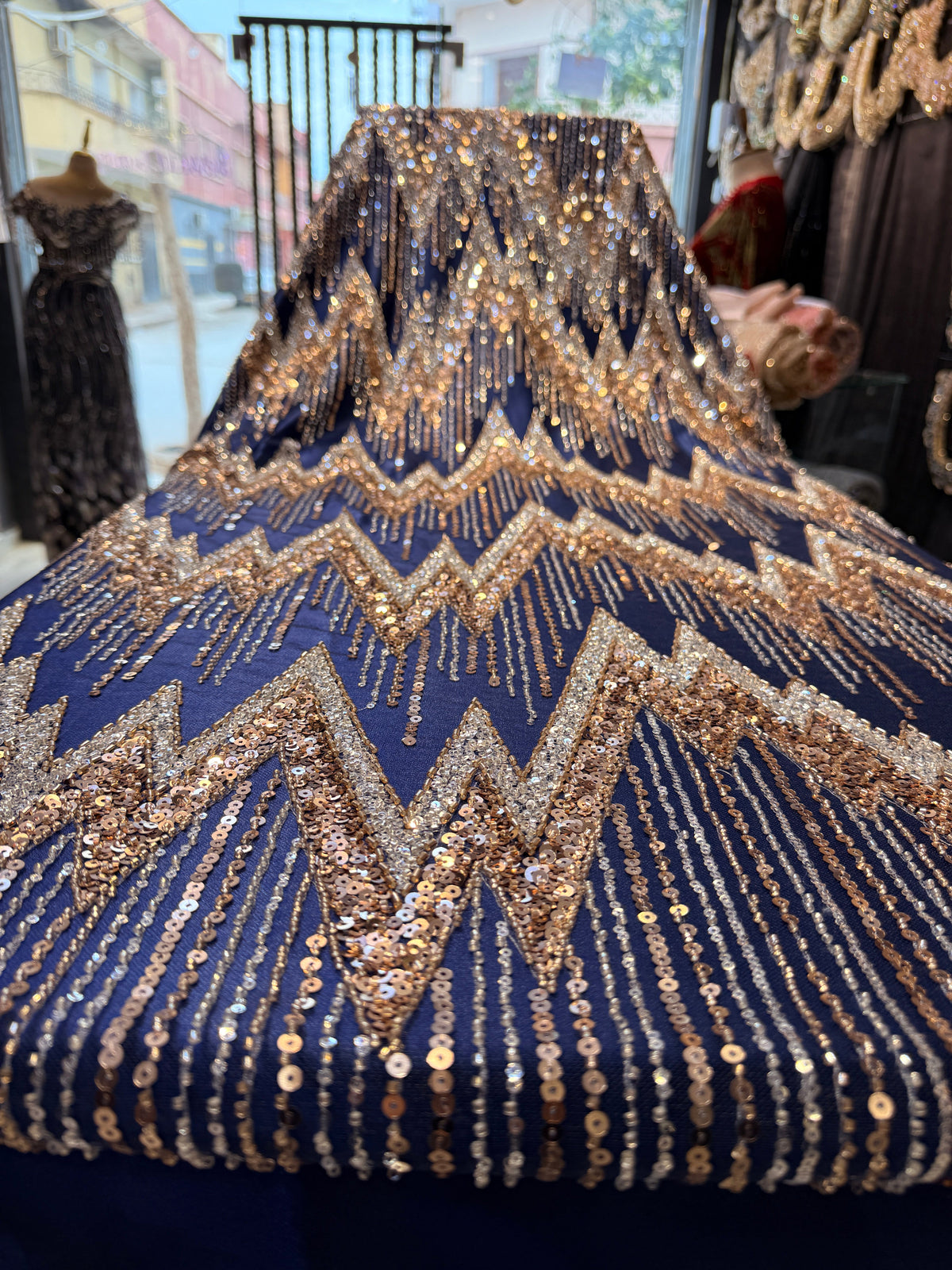 Tulle V Luxe Blue Nuit