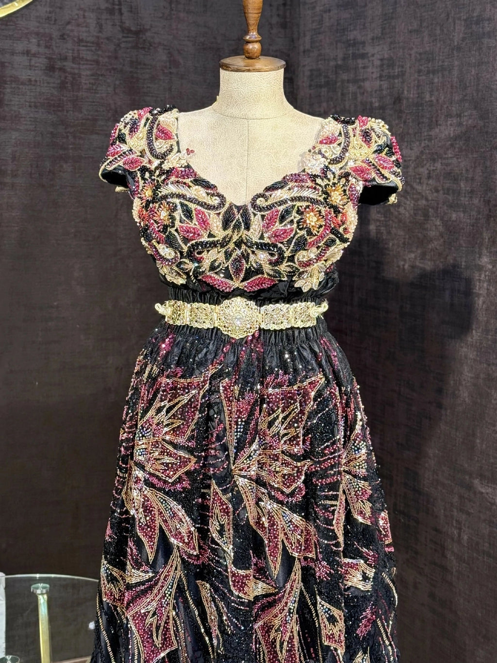 Model Bonne Tull Luxe