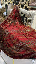 Model Luxury Rouge