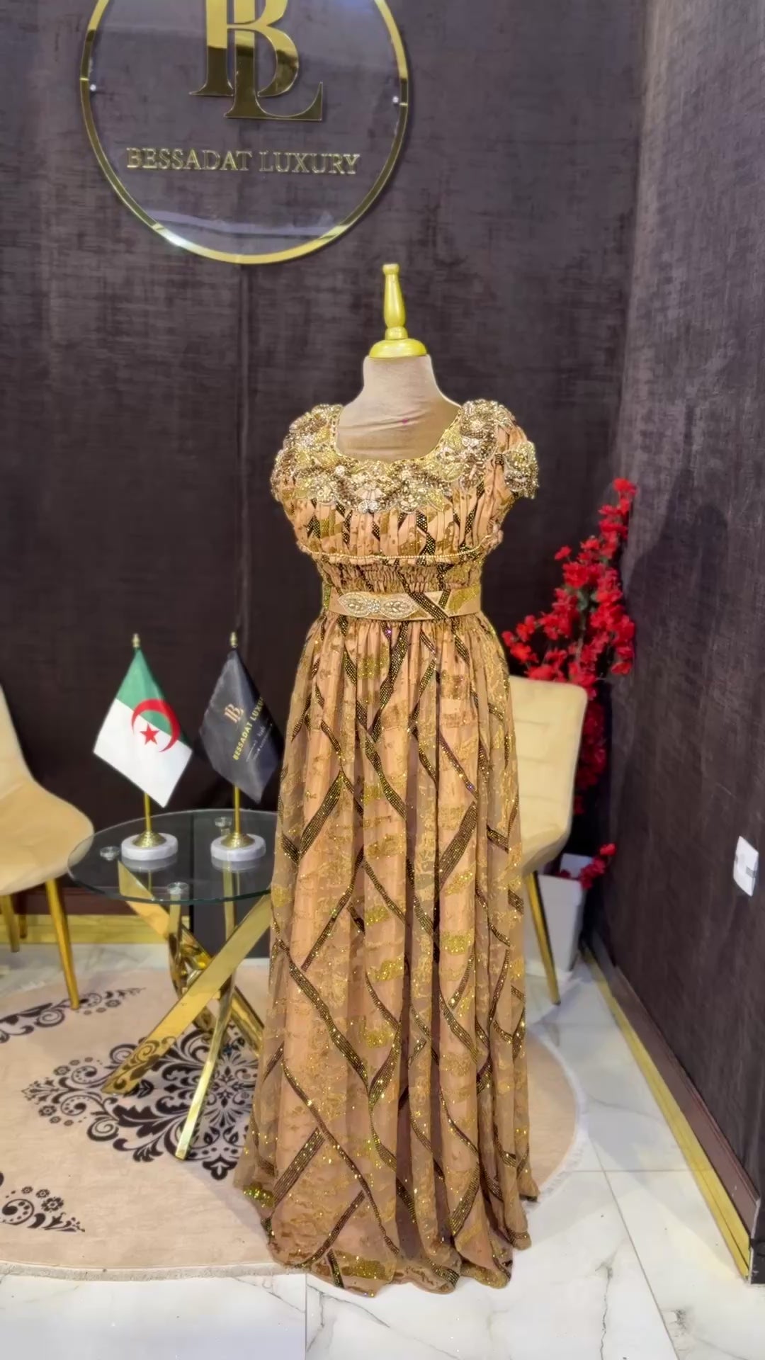 Blouza Qatifet L'Hwa Avec Pochette